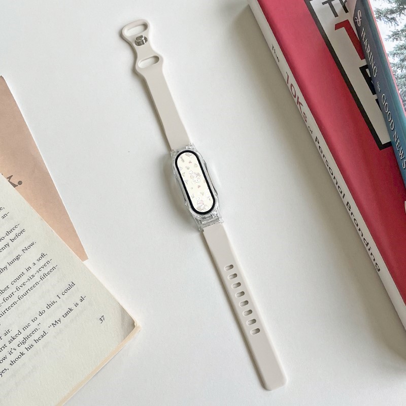 Women Accessories Website - Funda + correa de silicona para