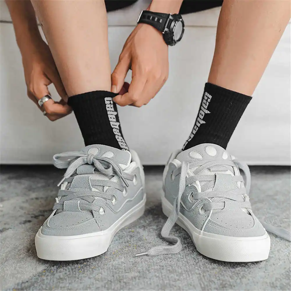 Con cordones, zapatos escolare - Women'S Accessories Famous Footwear reseña y precio